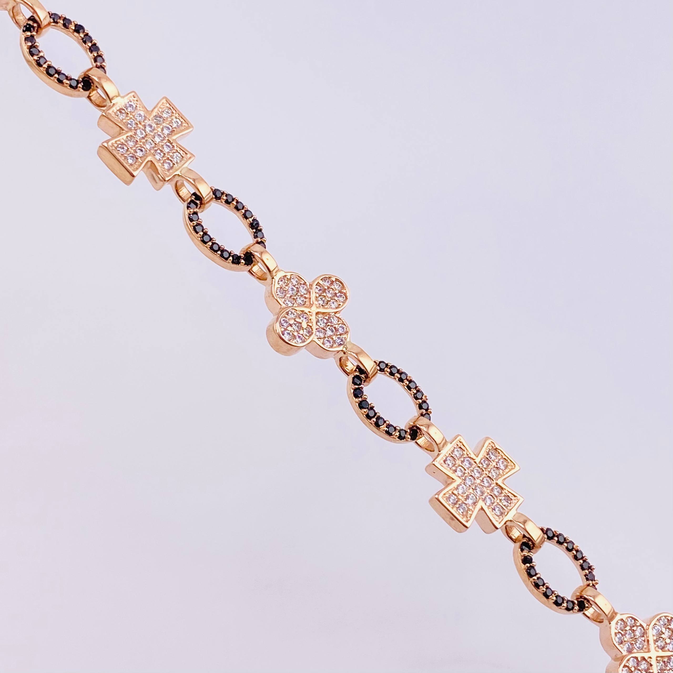 Cadena Rustico Cruz Trebol 51.65g / 28 1/4 in / 8.9mm Oro Rosa 18K