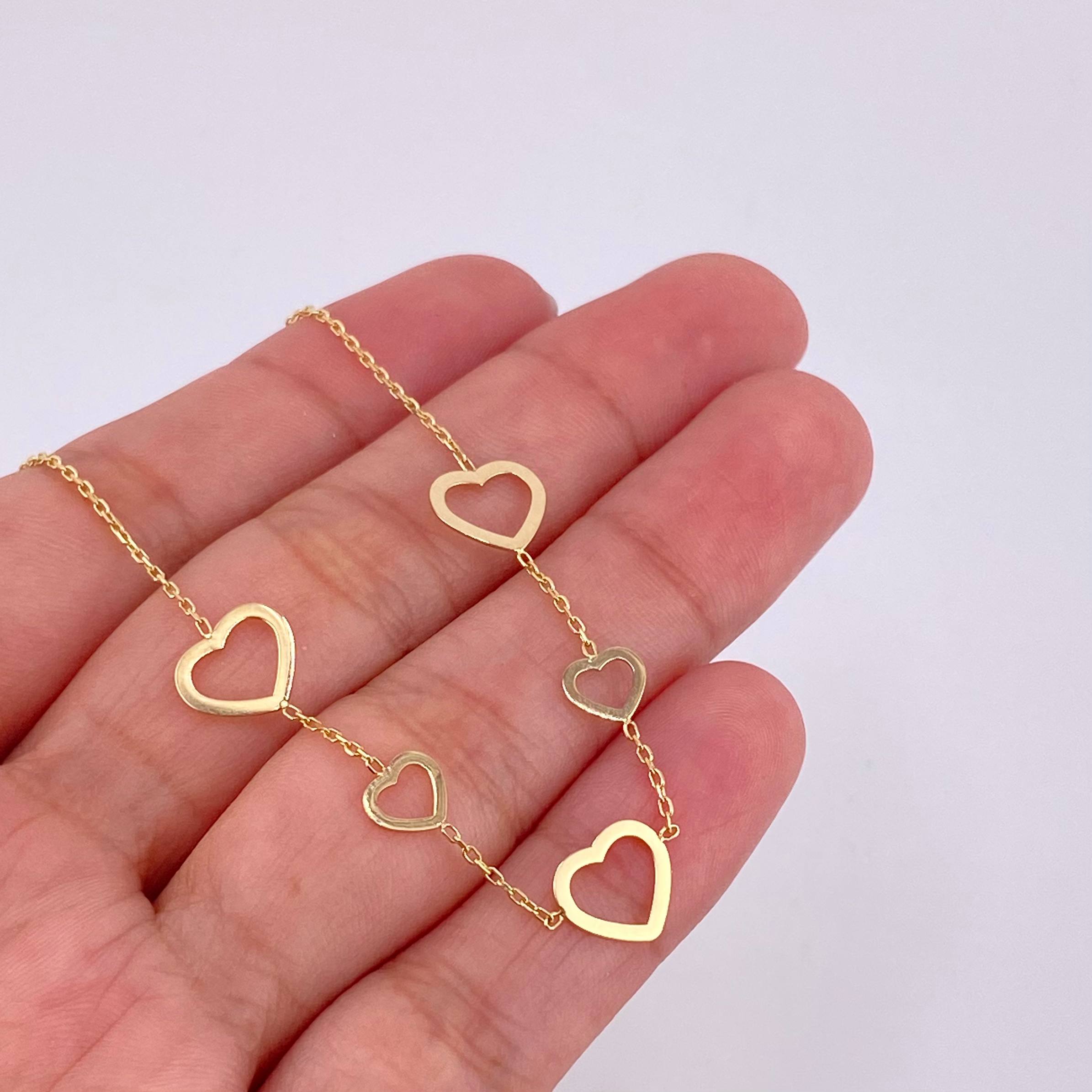 Pulso Aro Seguido Silueta Corazon 1.65g / 7 1/4 in / 0.6mm Oro Amarillo 18K