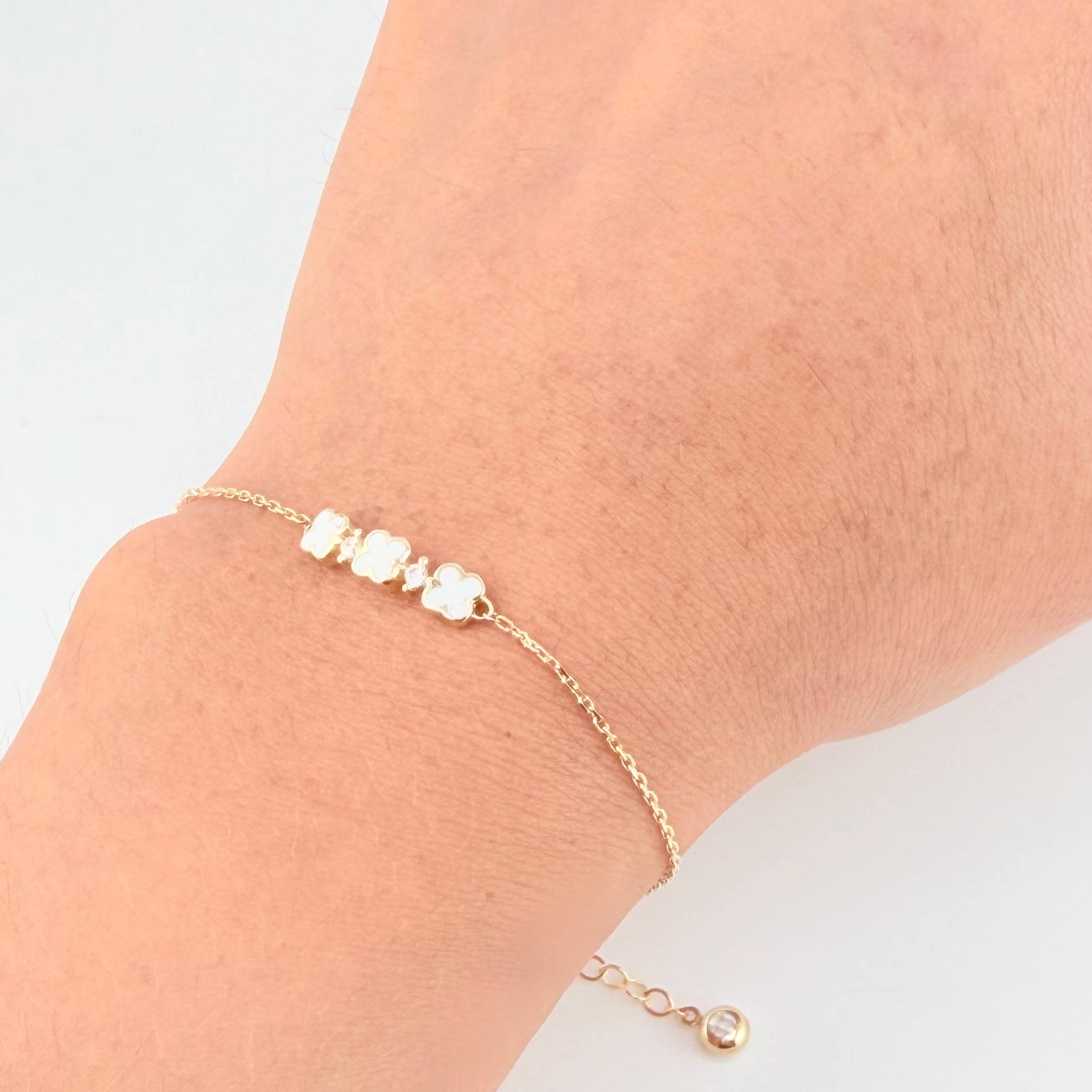 Classic Link Bracelet Clover 1.8g / 7 3/4 in / 0.6mm Yellow Gold 18K