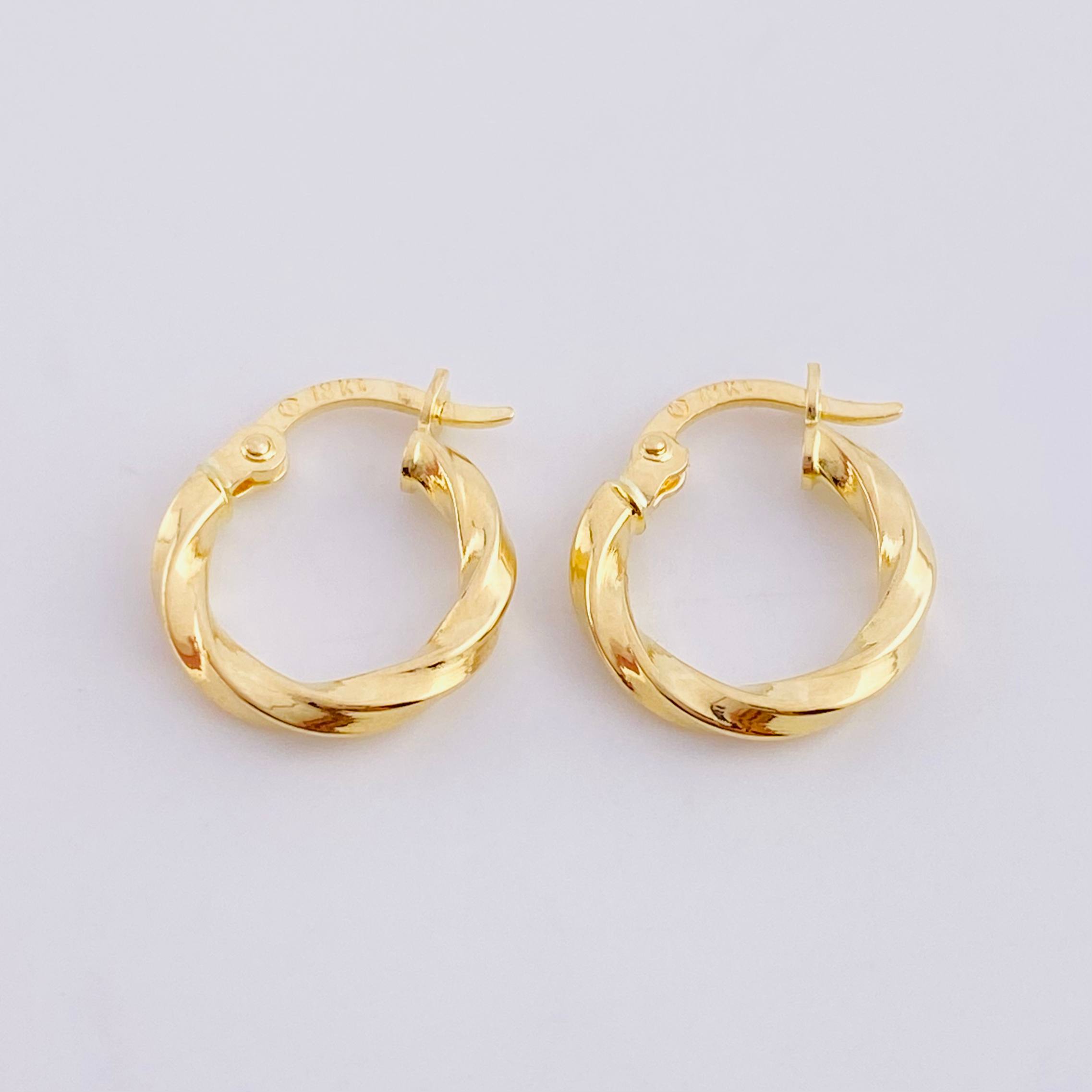 Candongas Bridget 1.05g / 3/4 in Oro Amarillo 18K