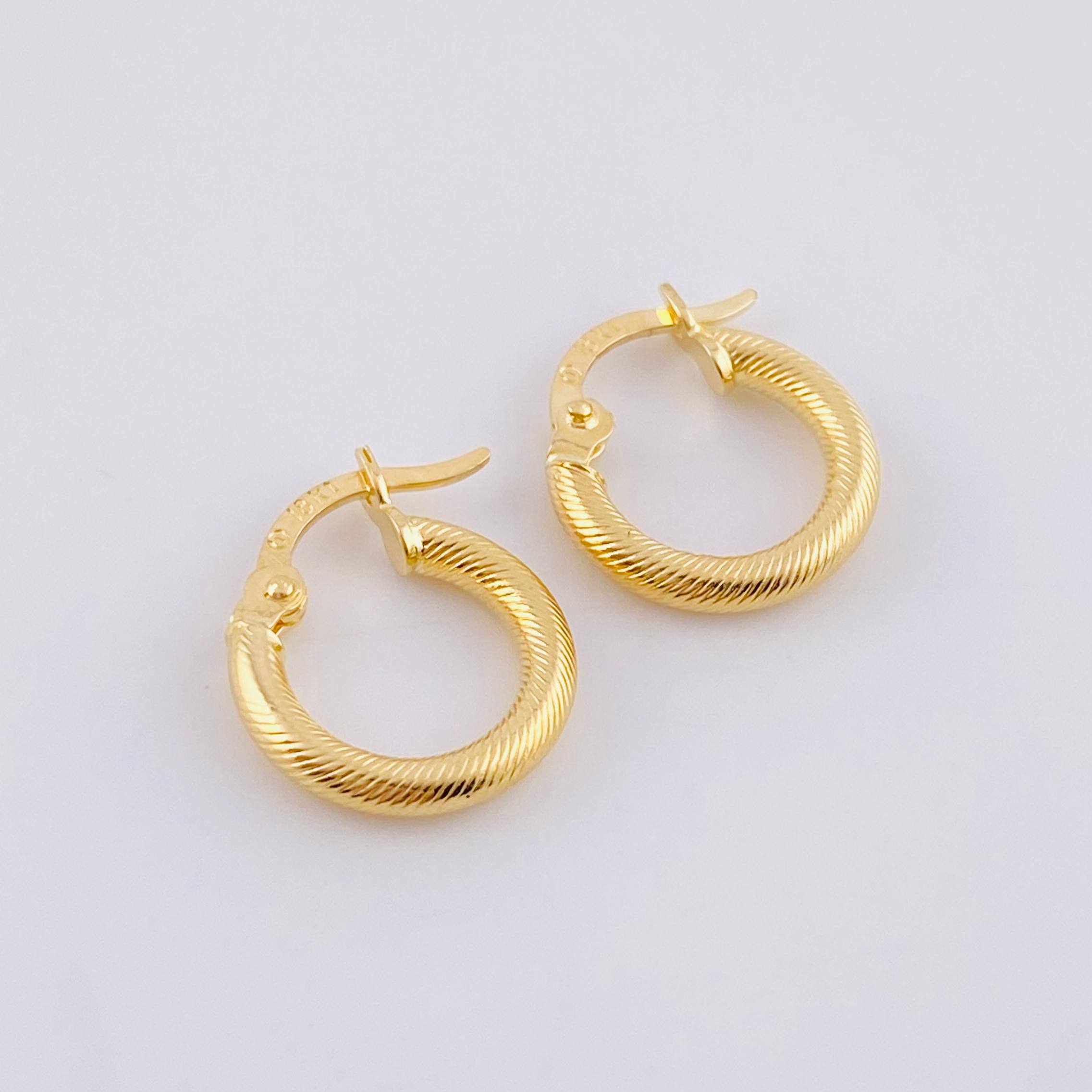 Candongas Zion 1.05g / 1/2 in Oro Amarillo 18K