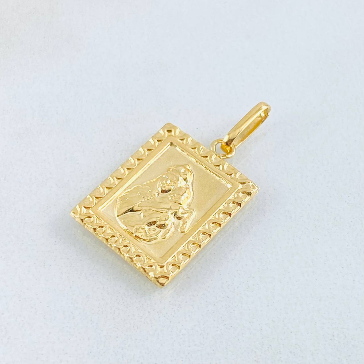 Dije Placa Doble Faz 1.35gr / 1 in / Oro Amarillo 18K *