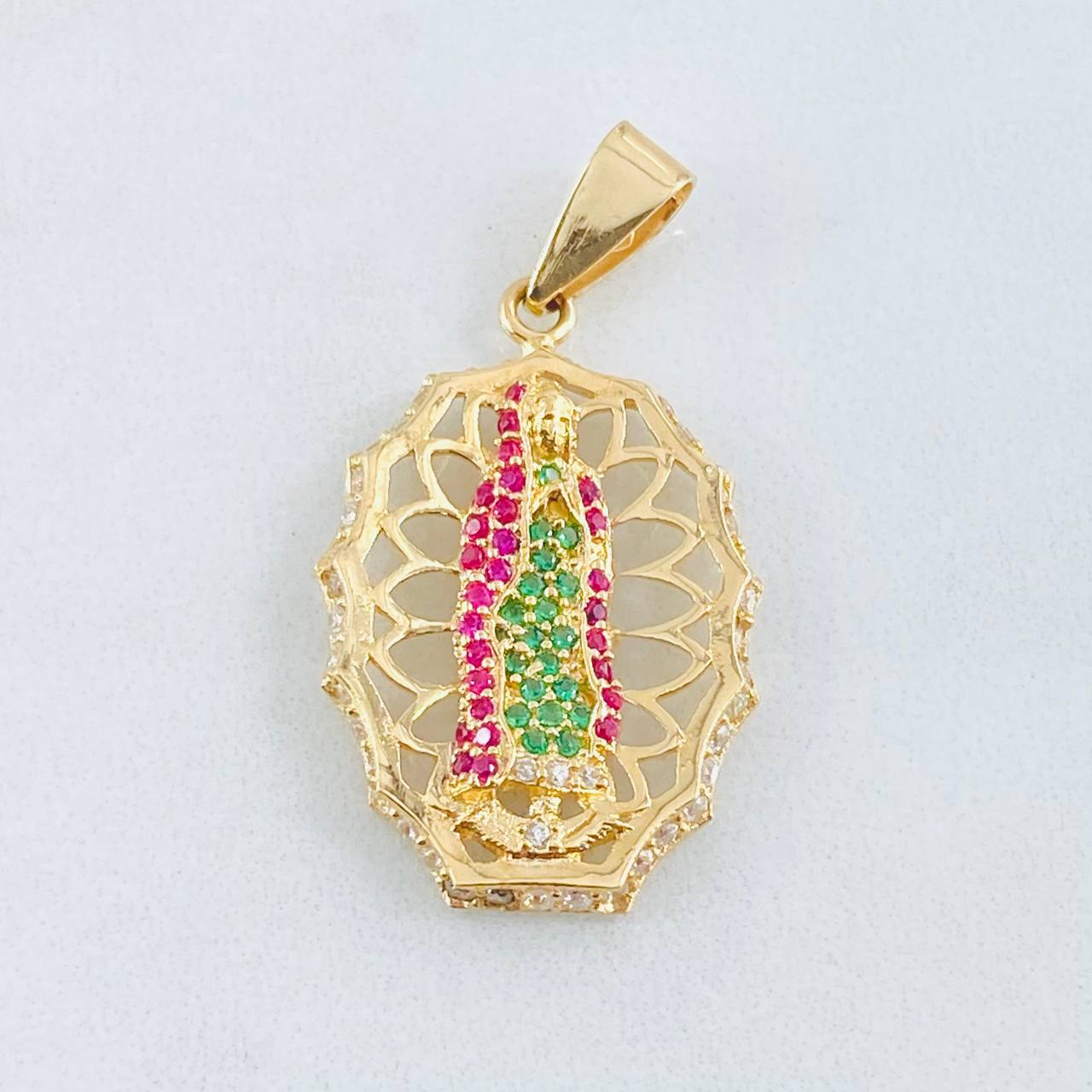 Dije Virgen Guadalupe 3.55gr / 1 1/4 in / Oro Amarillo 18K