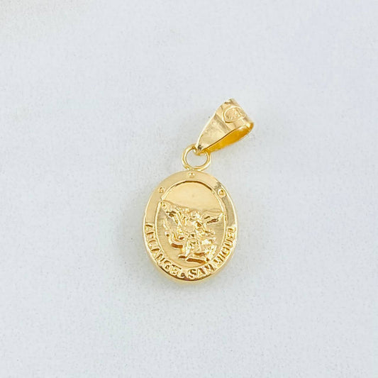 Dije San Miguel Arcangel 0.75gr / 3/4 in / Oro Amarillo 18K