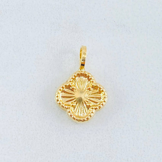 Clover Pendant Gold 0.55gr / 0.5in / 18K Gold