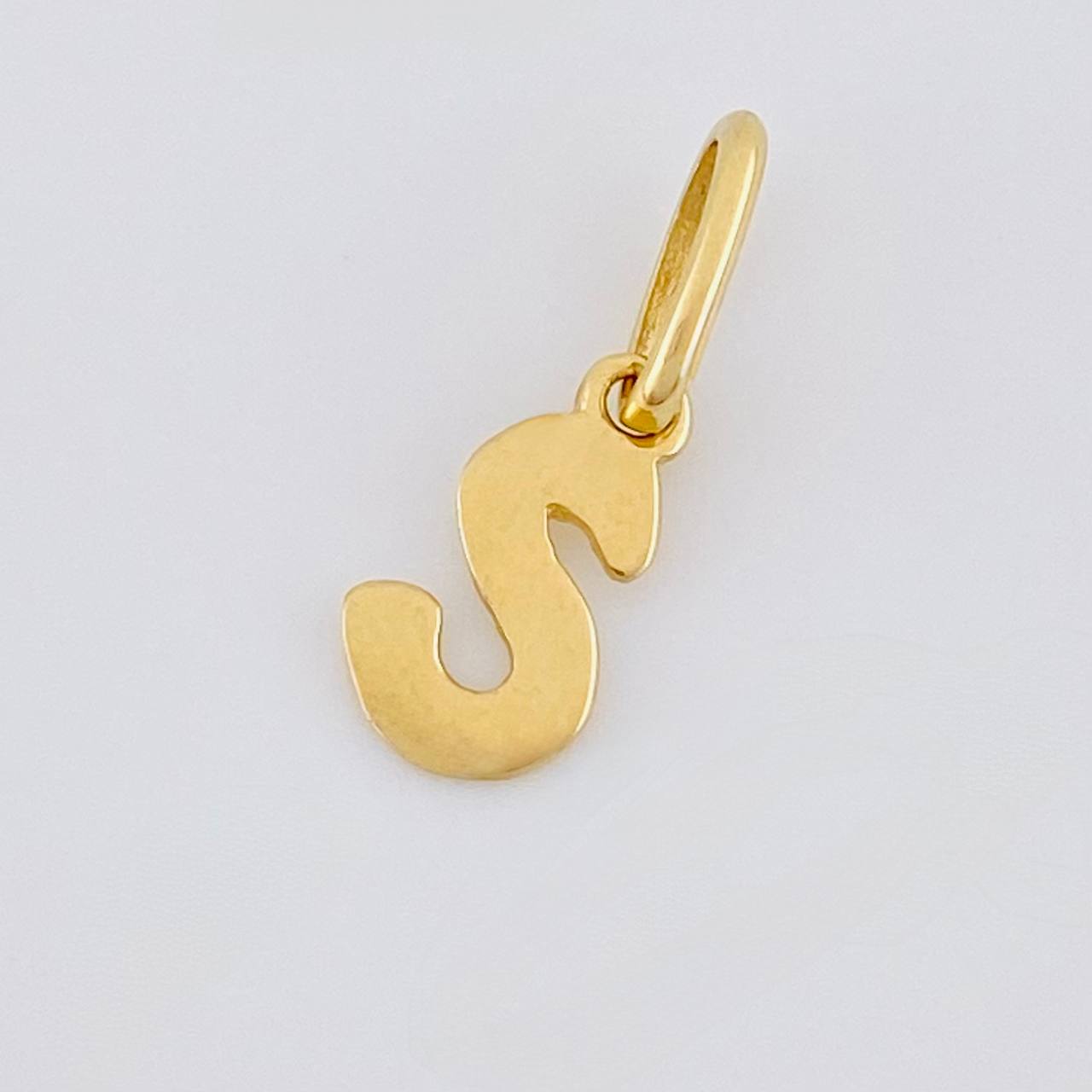 Pendant Letter S Italic 0.4 g / 3/4 in Yellow Gold 18K