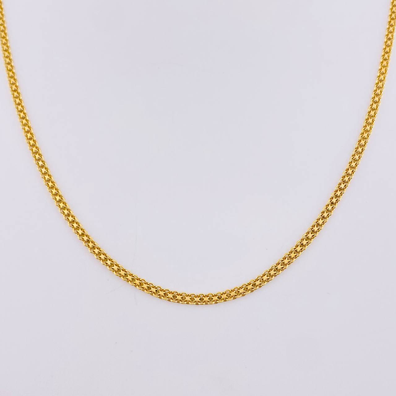 Cadena China 4.25 g / 45.3 cm / 2.1 mm Oro Amarillo 18K