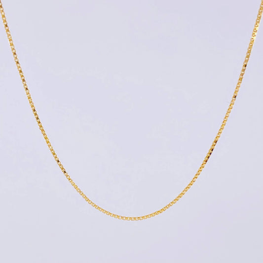 Cadena Veneciana 3.4 g / 24 in / 0.9 mm Oro Amarillo 18K