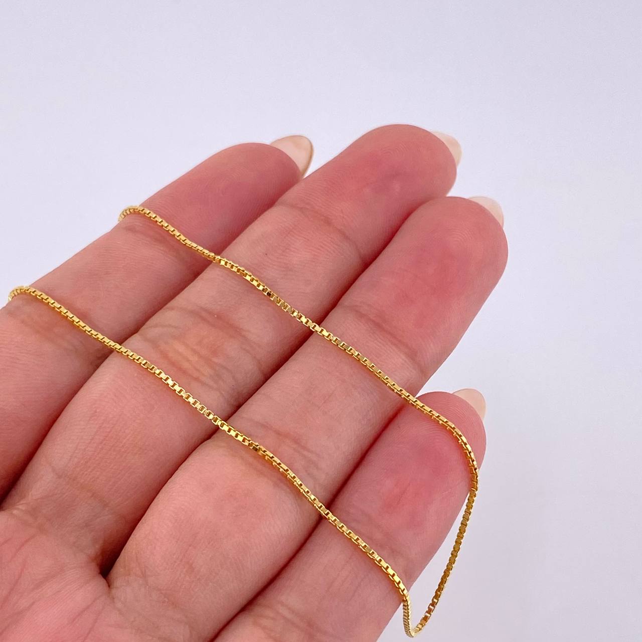 Cadena Veneciana 2.25 g / 23 1/2 in / 0.9 mm Oro Amarillo 18K