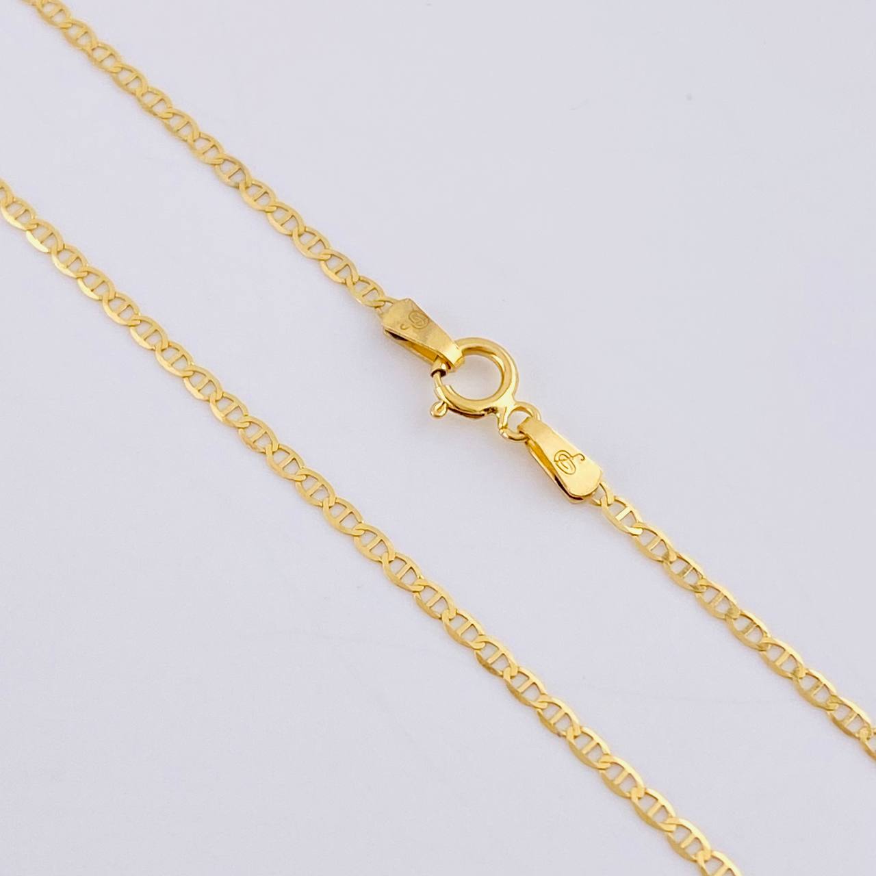 Flat Mariner Chain 1.9 g / 19 3/4 in / 1.4 mm 18K Yellow Gold