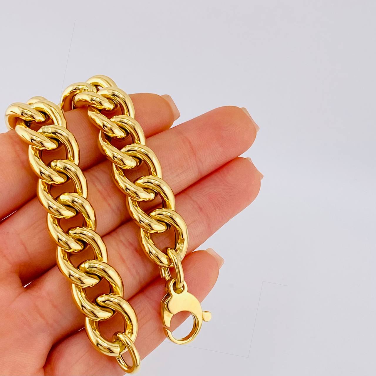 Cuban Links Bracelet 18.65 g / 8 1/4 in / 12.3 mm 18K Yellow Gold