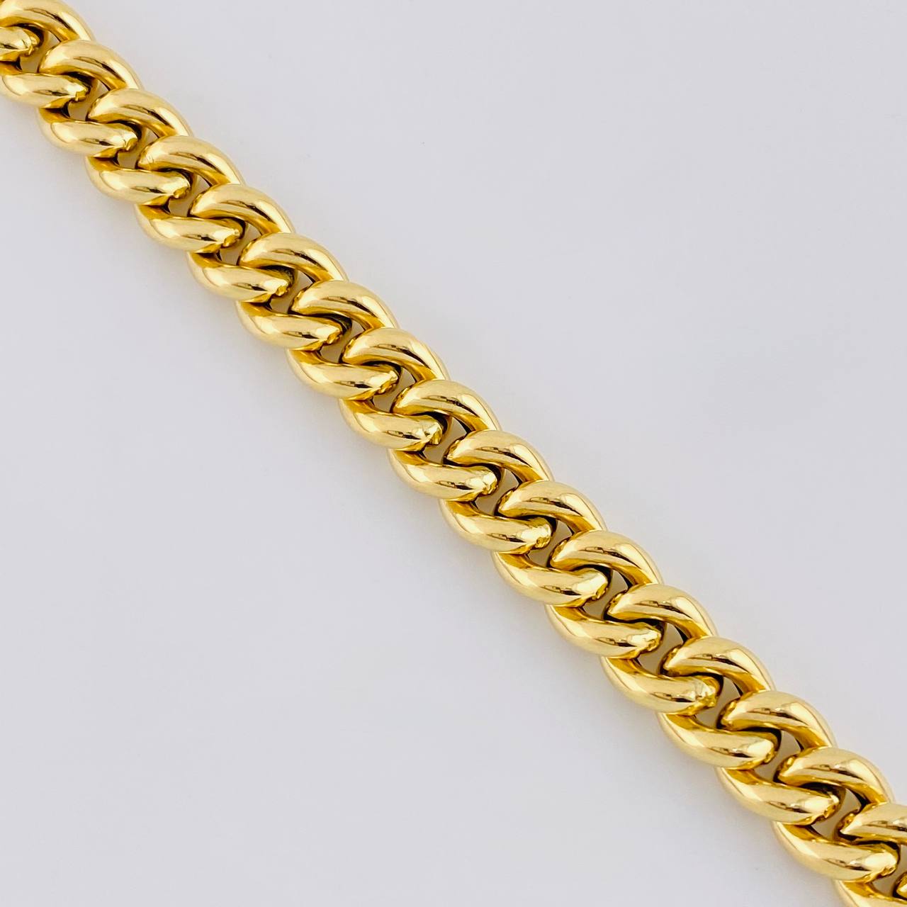 Pulso Cubano 10 g / 8 in / 8.4 mm Oro Amarillo 18K