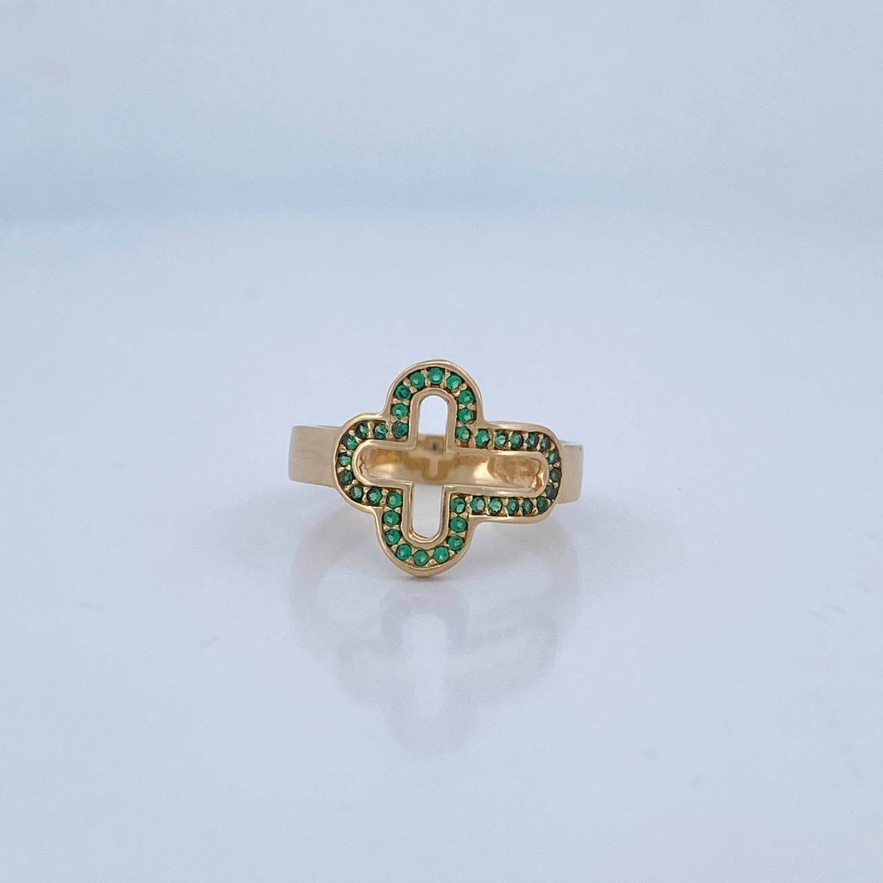 Cross Silhouette Ring 3.25gr / Size 6 3/4 / 18K Gold &