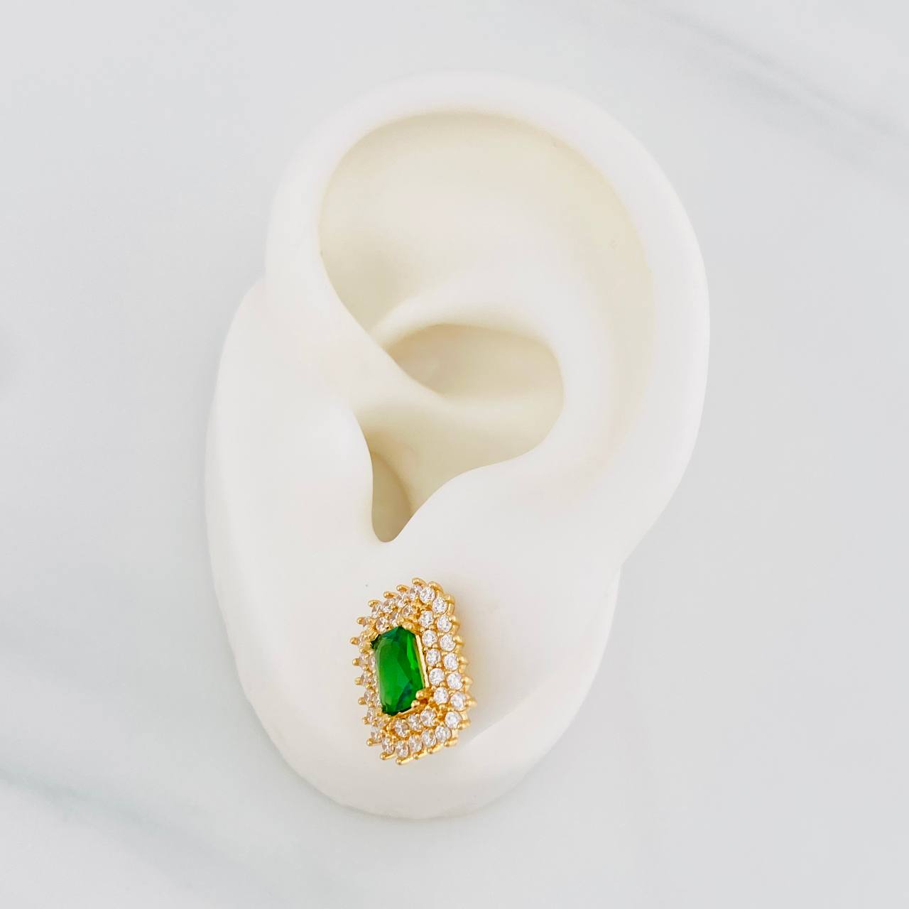 Stud Earrings Halo Sparkle 4.05g / in / 10.92mm Yellow Gold 18K