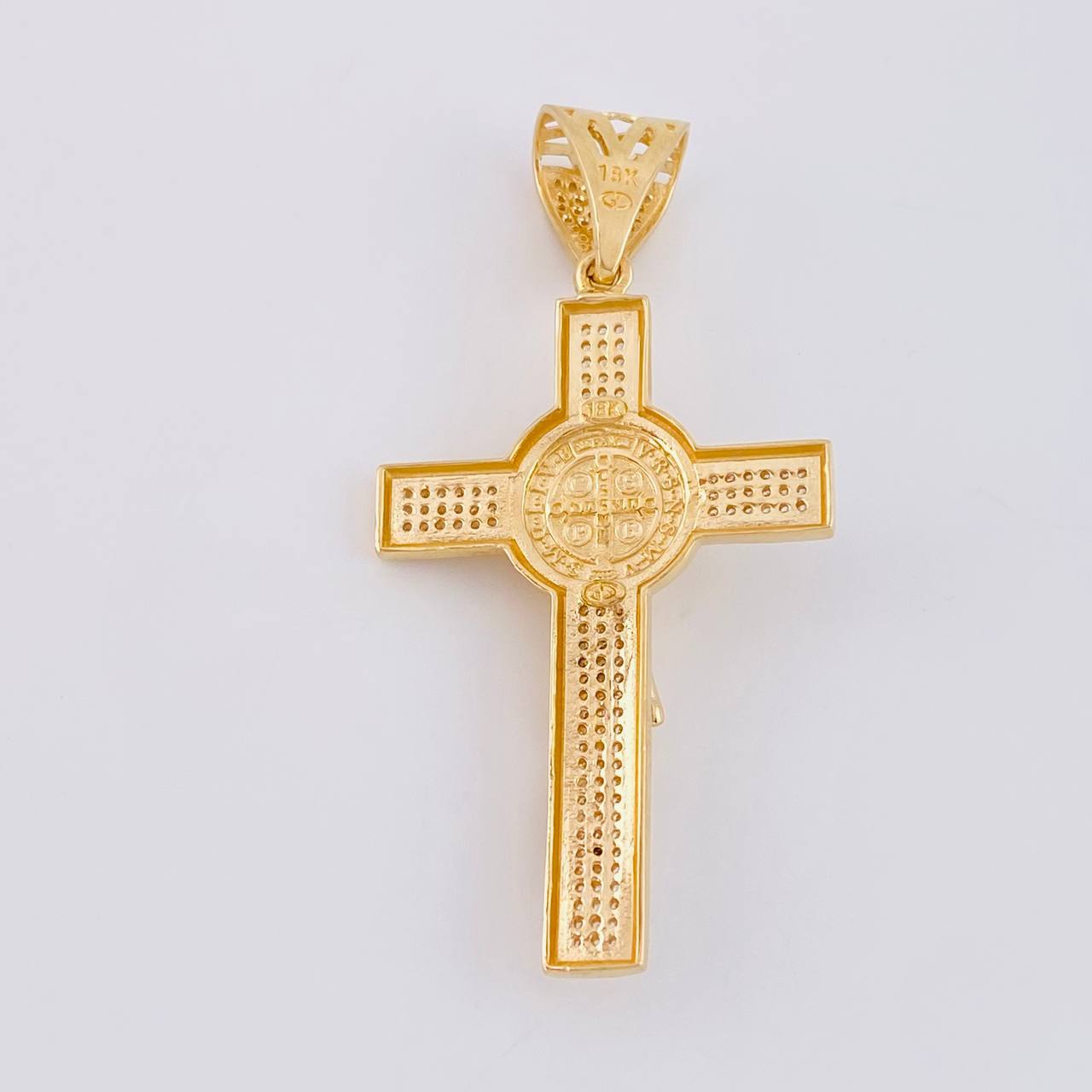 Dije Cruz Cristo San Benito 12g / 2 1/2 in Oro Amarillo 18K