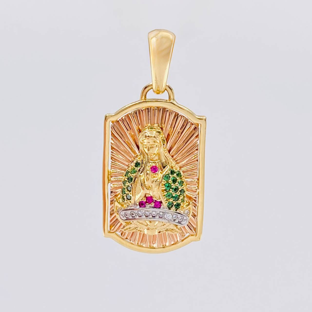 Dije Placa Virgen Guadalupe 6.3g / 1 1/4 in Tres Oros 18K