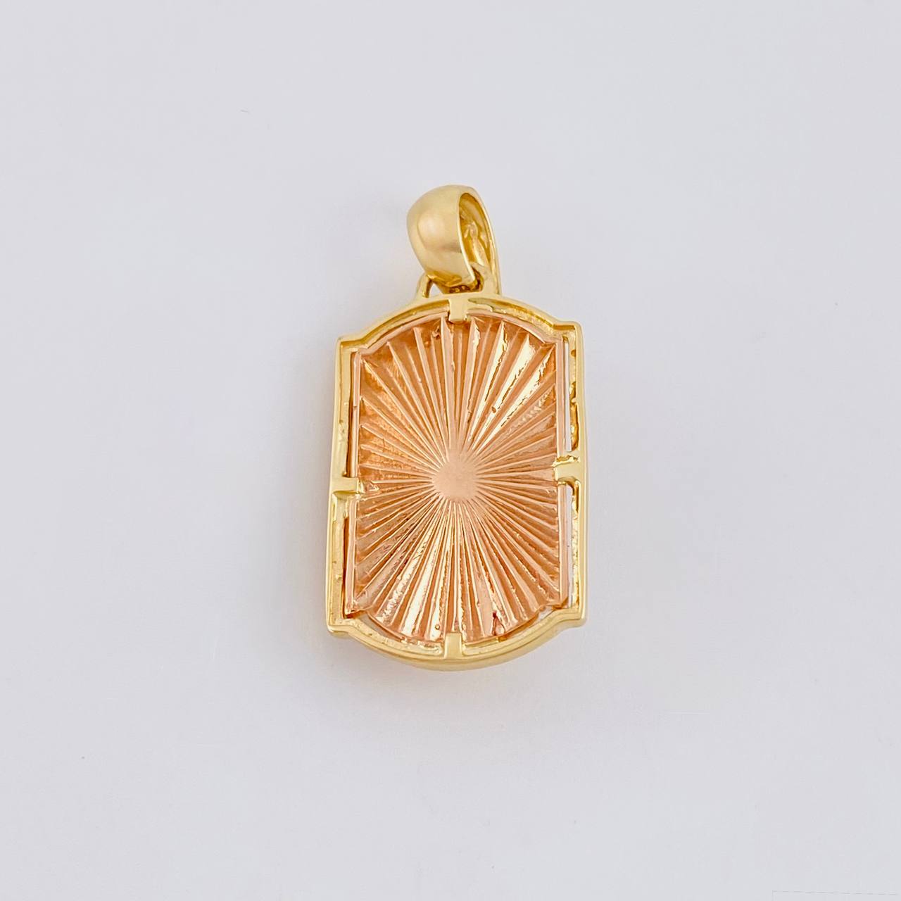 Dije Placa Virgen Guadalupe 6.3g / 1 1/4 in Tres Oros 18K