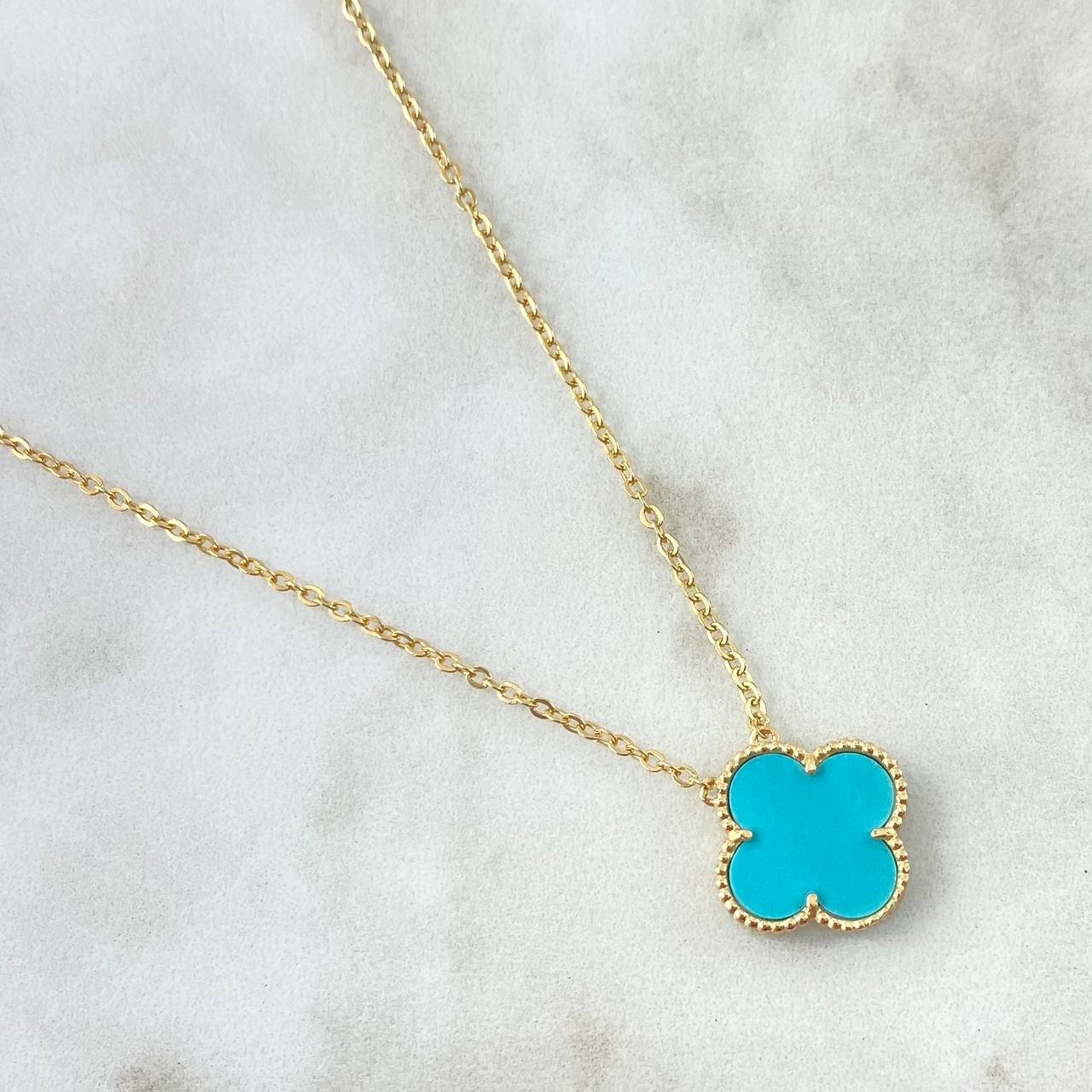 Cadena Aro Seguido Trébol VCyA 3.65gr / 45cm / 1.5mm Punteado Cuarzo Azul Celeste Mate Oro Amarillo  18K