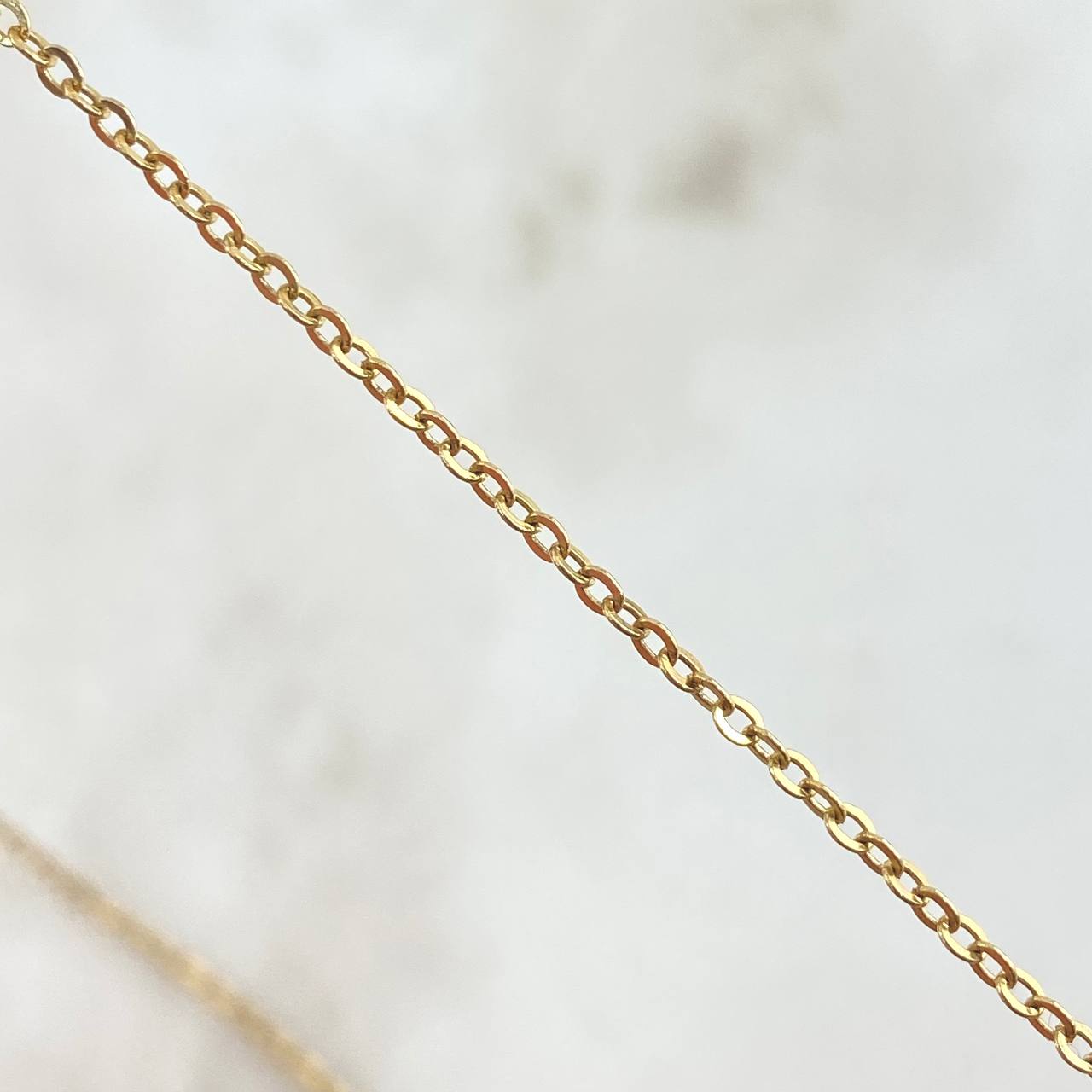 Cadena Aro Seguido Trébol VCyA 3.65gr / 45cm / 1.5mm Punteado Cuarzo Azul Celeste Mate Oro Amarillo  18K