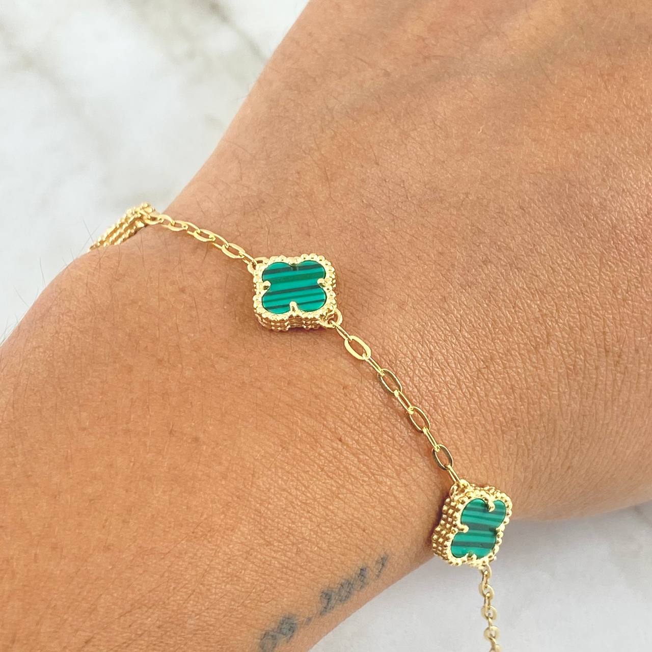 Classic Link Bracelet Gradual VCyA Clover 4.2gr / 16cm-19cm / 1.9mm Green Malachite Dotted 18K Yellow Gold *