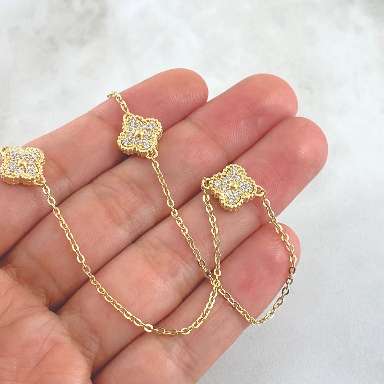 Classic Link Chain Trébol VCyA 6.95gr / 45cm / 1.5mm Dotted White Zirconia 18K Yellow Gold