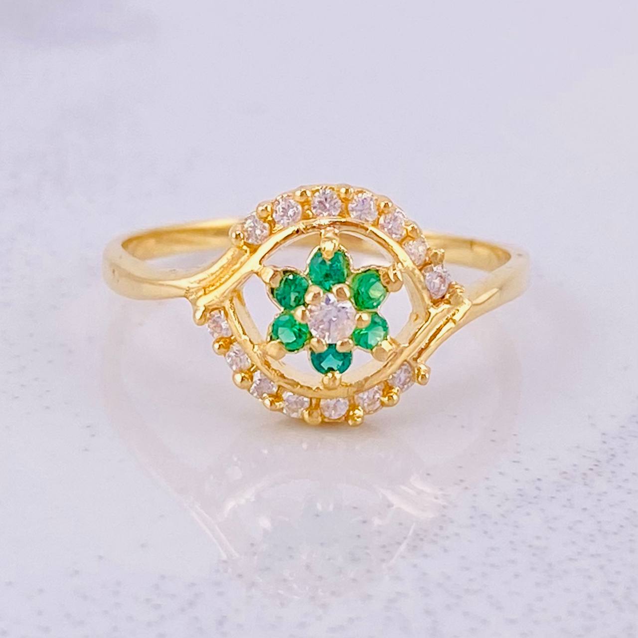 Eye Flower Ring 2.3g / T7 1/4 Yellow Gold 18K