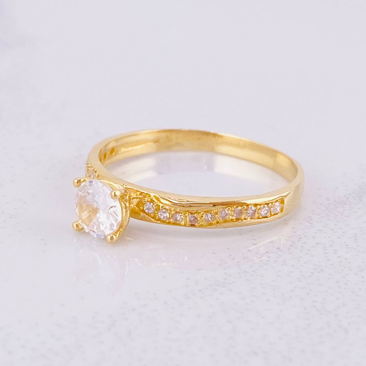 Oleado Channel Ring 2g / T6 Yellow Gold 18K