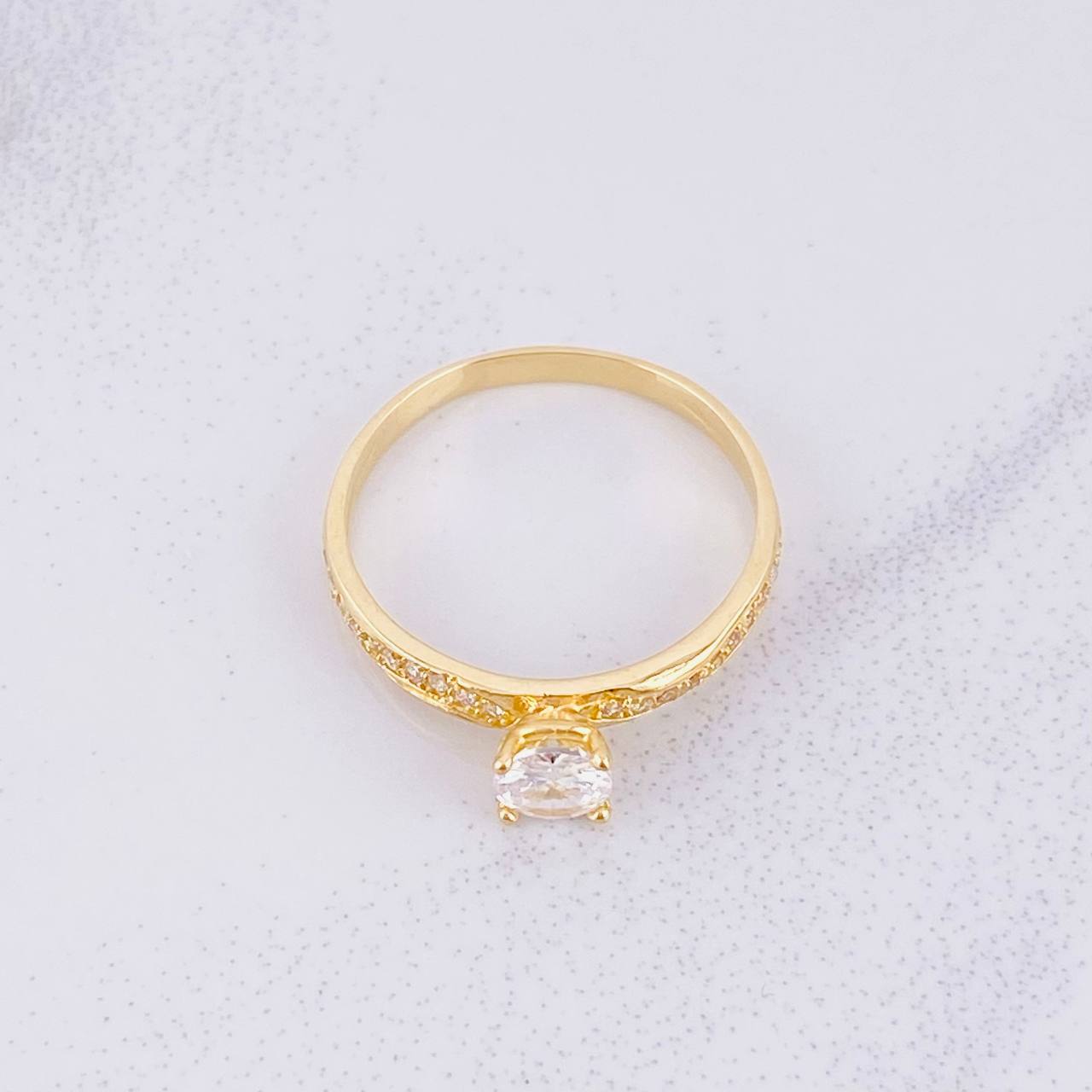 Anillo Solitario 2.15g / T7 3/4 Oro Amarillo 18K