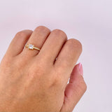 Solitaire Ring 1.95g / T5 3/4 Yellow Gold 18K