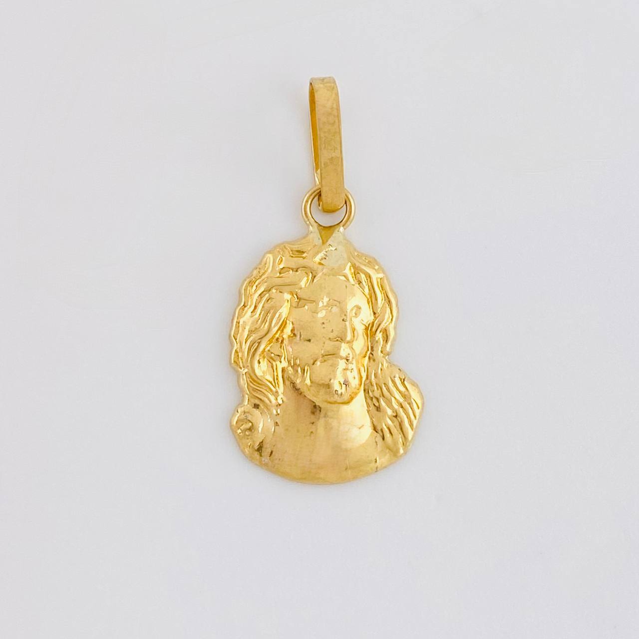 Dije Rostro Cristo 0.8g / 3/4 in Oro Amarillo 18K