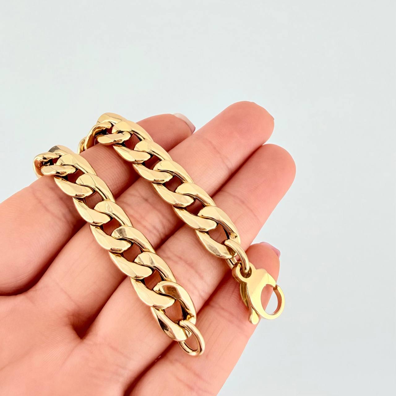 Pulso Cubano 10g / 8 1/4 in / 9.1mm Oro Amarillo 18K
