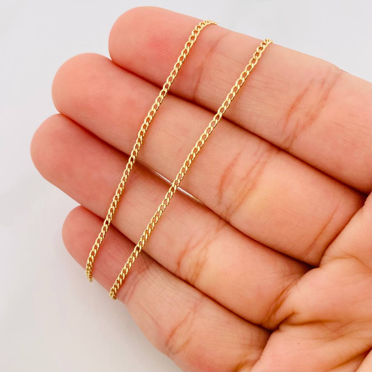 Cadena Mini Cubana 1g / 16 in / 1.61mm Oro Amarillo 18K