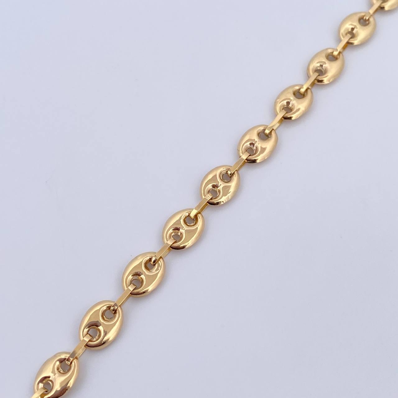 Pulso GC 5.95gr / 7 3/4 in / 7.85mm Oro Amarillo 18K $
