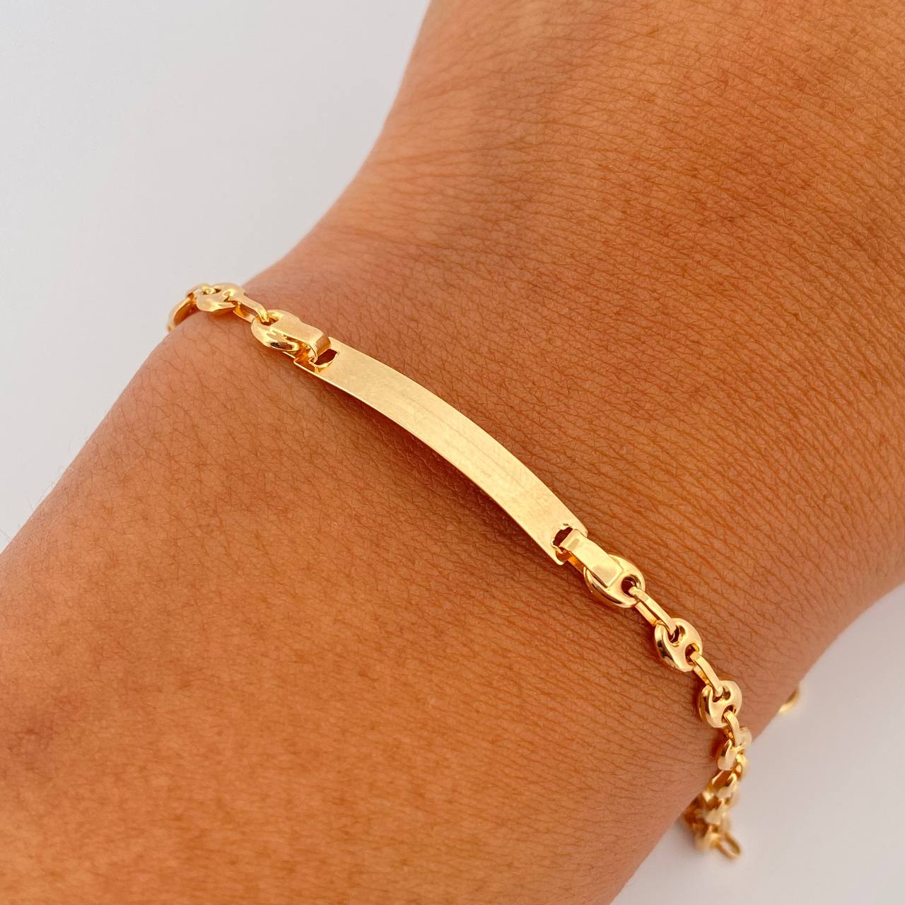 Bracelet Baby GC 1.7gr / 14.5cm / 3.1mm Curved Rectangular Plate 18K Yellow Gold &