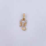 Dije Escorpion 1.1gr / 2.1cm / Circones Blancos Dos Oros Amarillo Blanco 18K &