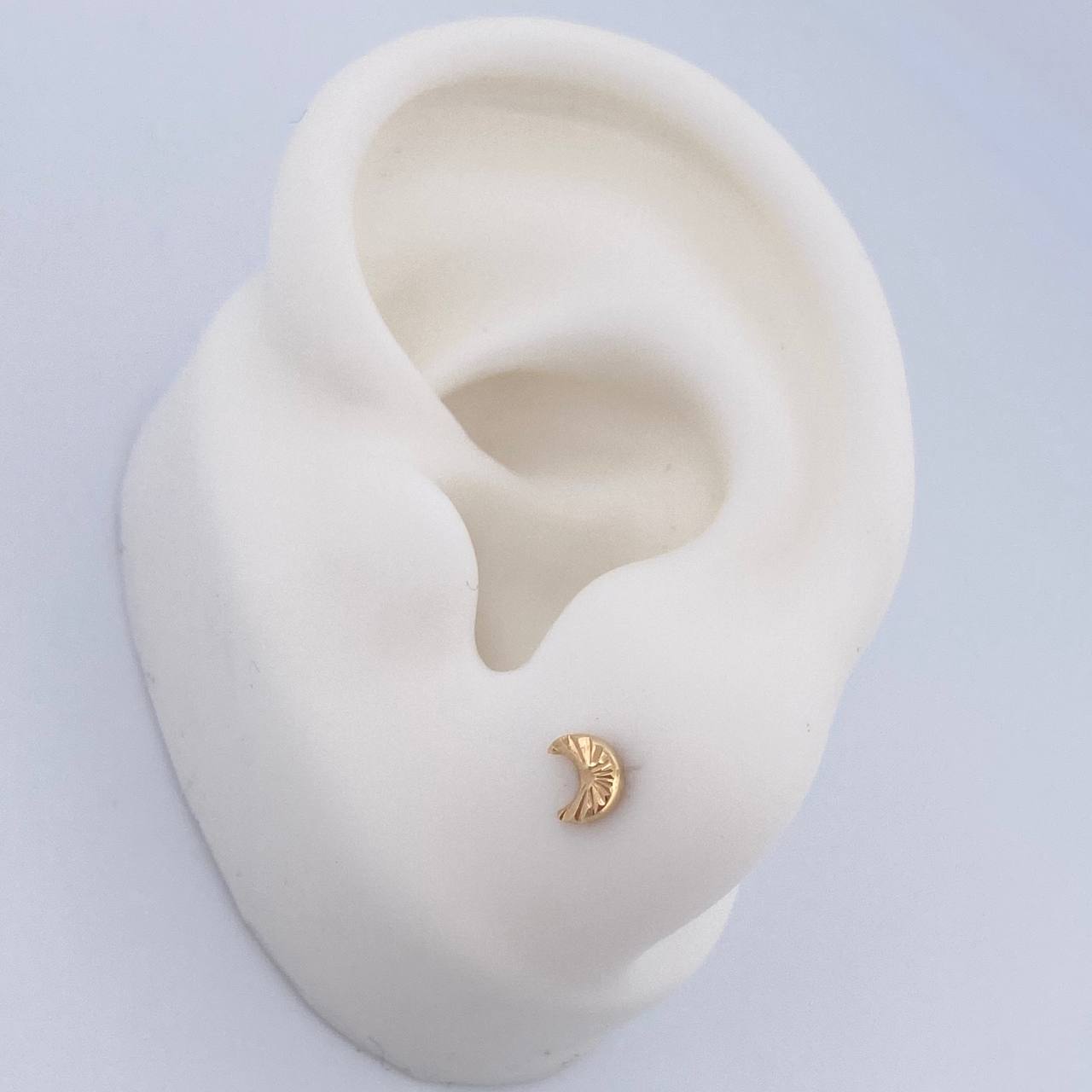 Stud Earrings Moon 0.5gr / Diamond Cut Yellow Gold 18K $
