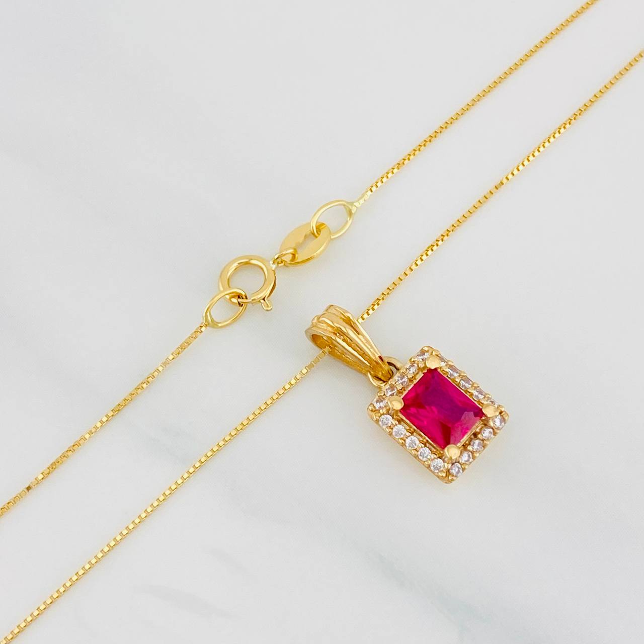 Venetian Chain Set + Square Halo Pendant / 2.45g / 20 in 18K Yellow Gold