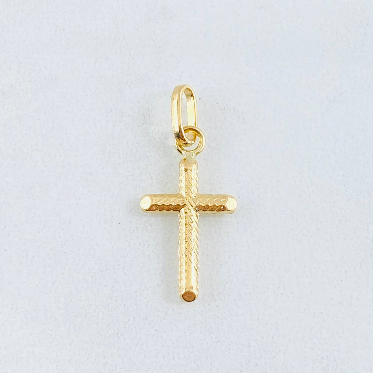 Dije Cruz 0.6gr / 1 in / Oro Amarillo 18K ©