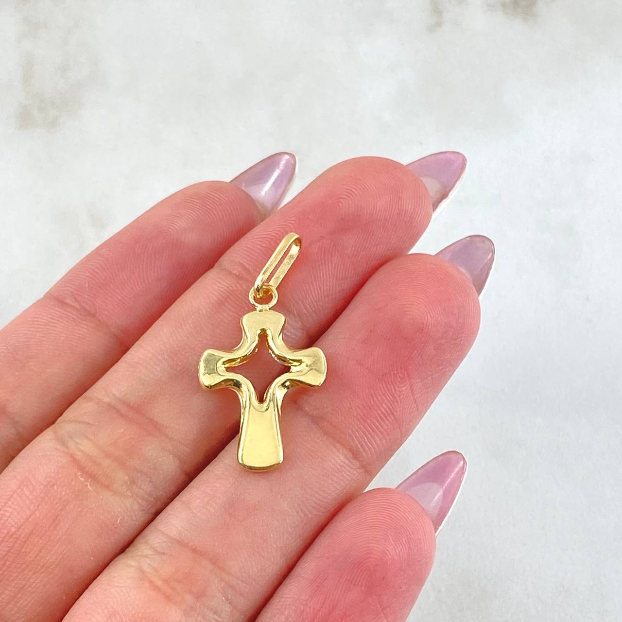 Dije Cruz Arcana 1.05gr / 1 1/4 in / Oro Amarillo 18K ©