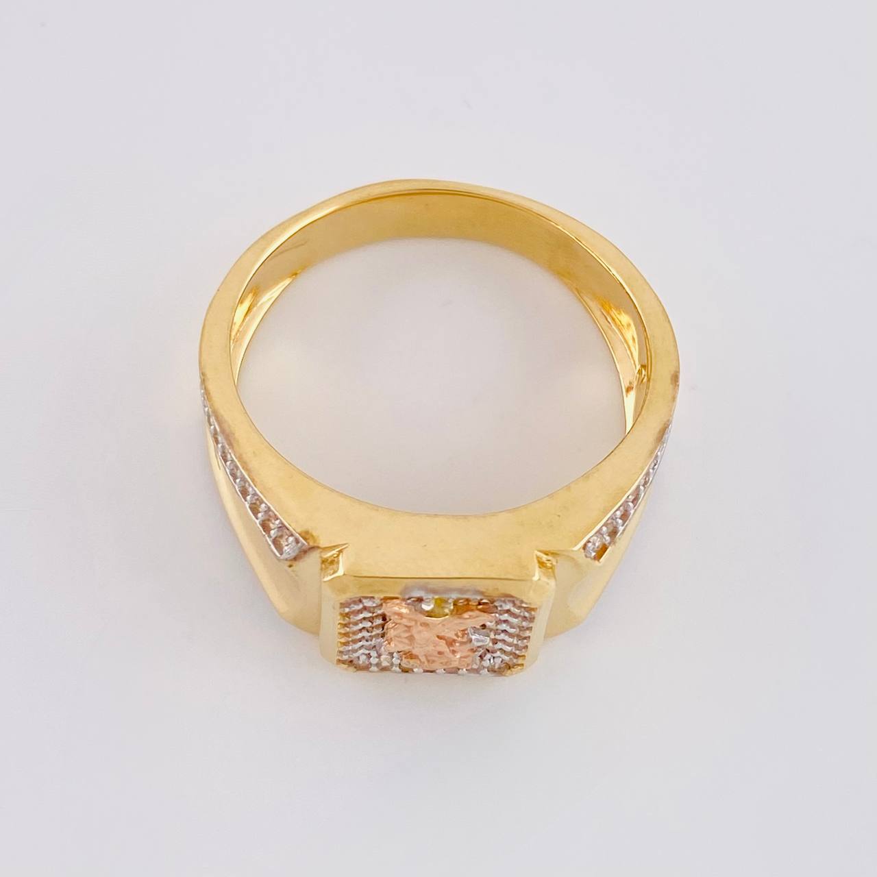 Saint Michael Archangel Ring 9.3g / Size 11 3/4 Three Golds 18K