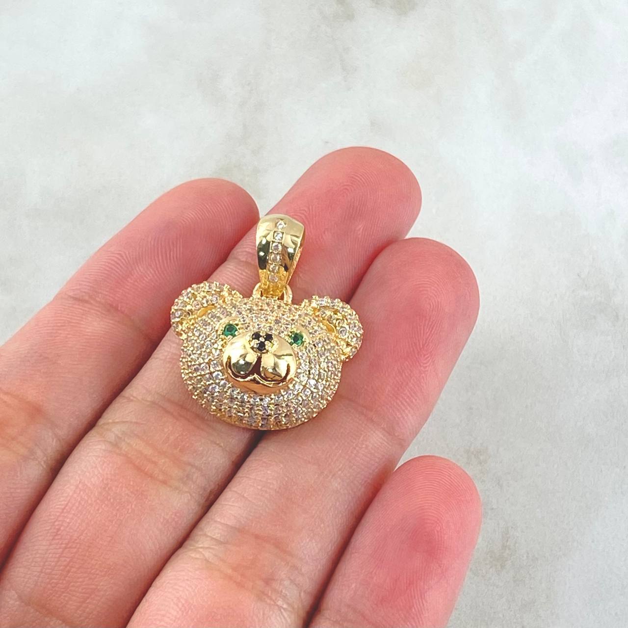 Dije Rostro Oso 5.65gr / 2.5cm / Circones Verdes Blancos Oro Amarillo 18K