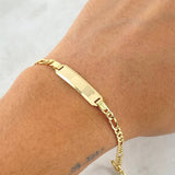 Pulso Figaro Placa Rectangular Curva  3.5gr / 7 in / 3.3mm Oro Amarillo +1 18K