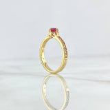 Solitaire Ring In Center 2.95gr / Size 6 1/4 / White and Fuchsia Zircons 18K Yellow Gold