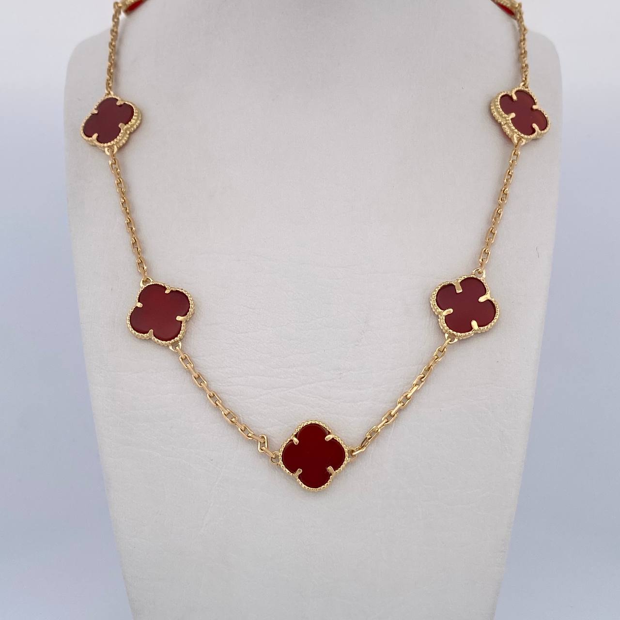 Classic Link Chain Trebol 30.4gr / 68.1cm / 2.1mm Agate Yellow Gold 18K &