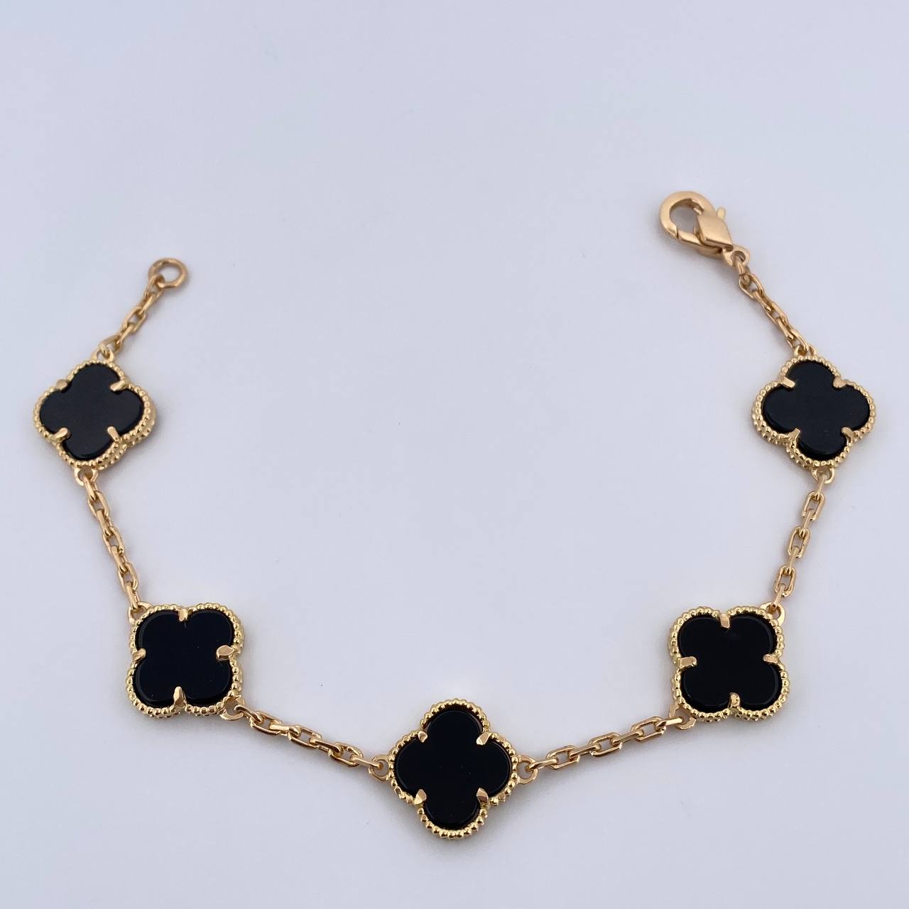 Pulso Aro Seguido Trebol 10.85gr / 19.2cm / 2mm Onix Negra Oro Amarillo 18K &