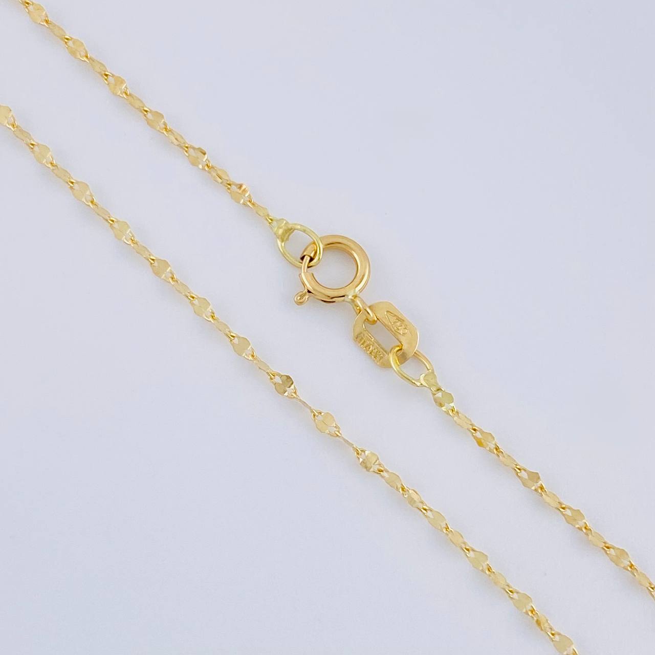 Set Mirror Flower Chain + Heart Pendant / 1.3gr / 19 3/4 in 18K Yellow Gold