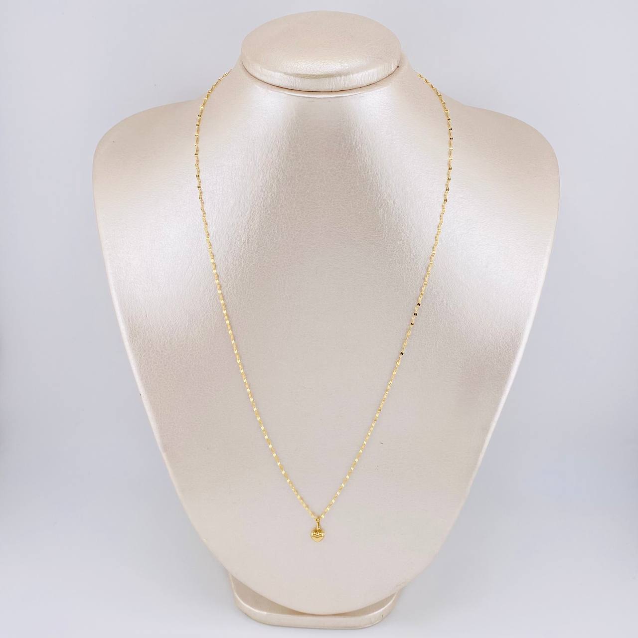 Set Mirror Flower Chain + Heart Pendant / 1.3gr / 19 3/4 in 18K Yellow Gold
