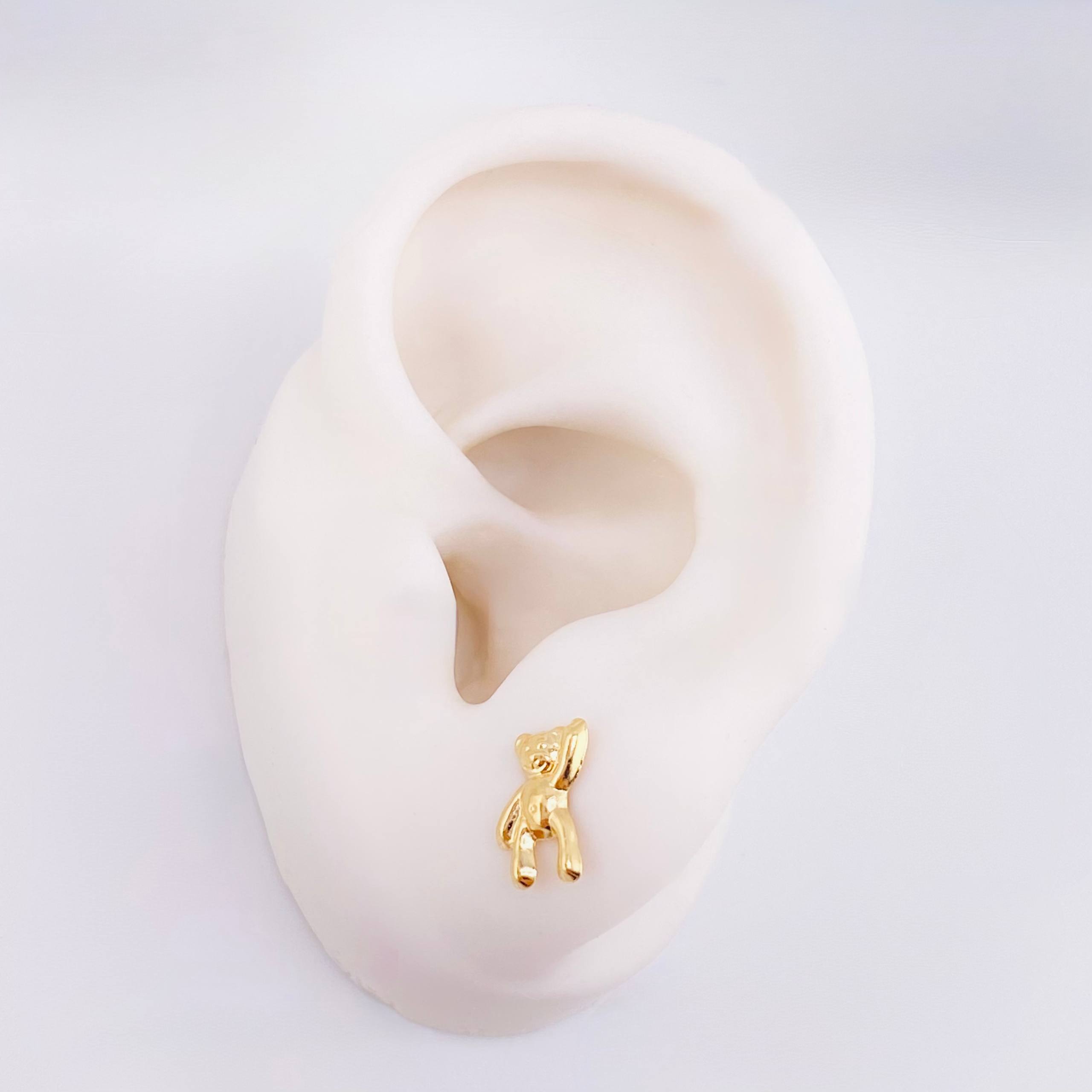 Topos Oso Mano Arriba 0.9gr / 1/2 in / Oro Amarillo 18K