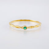 Braided Emerald Ring 1pts 0.95gr / T6 3/4 / 18K Yellow Gold *