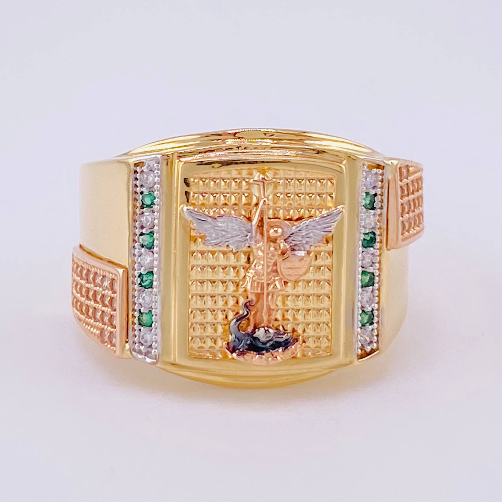Anillo Sello Rectangular San Miguel 7.85g / T10 Tres Oros 18K